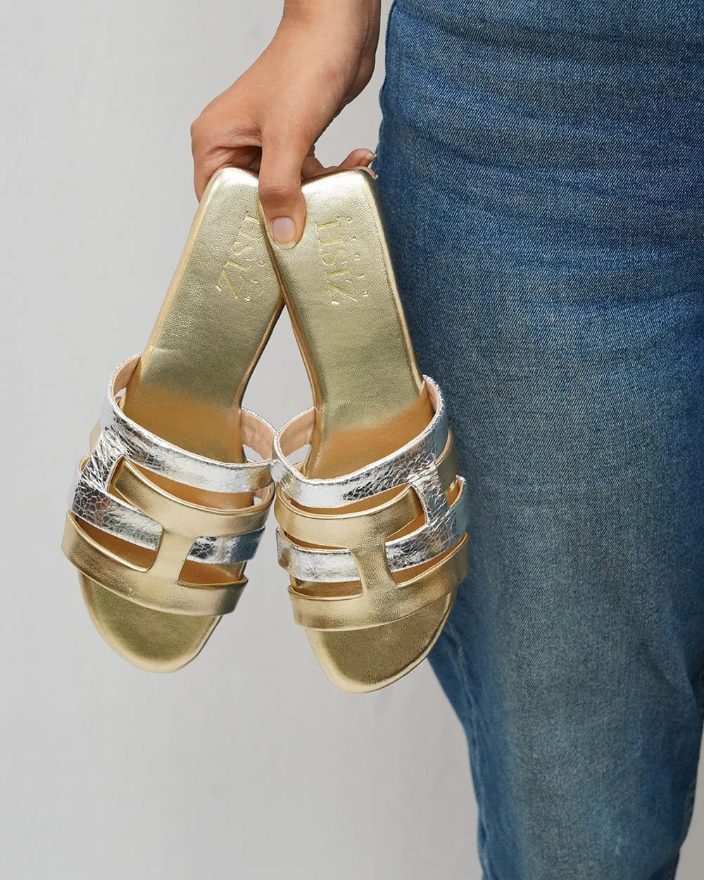 Gold Azzura Flats