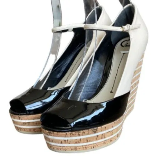 GUCCI White , Black Patent Leather Cork Mary Jane Wedge Cork Sandals, Size 40